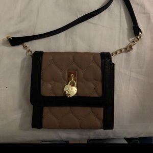 Betsey Johnson purse!!! Super cute and stylish